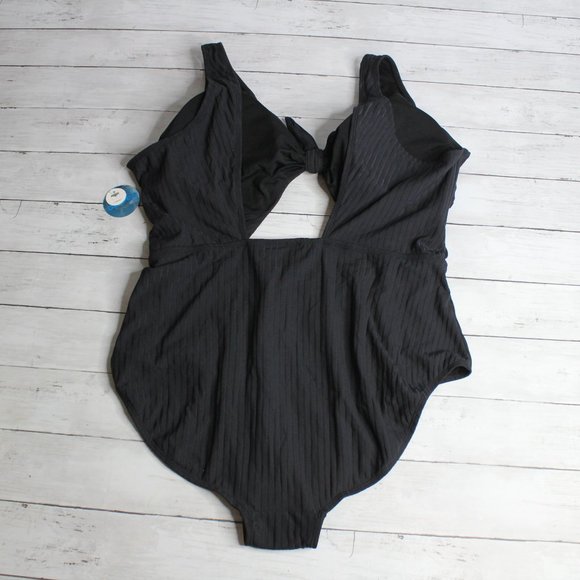 Decree Swimwear Women's One Piece Swimsuit Plus Size 3X Black - Picture 5 of 6